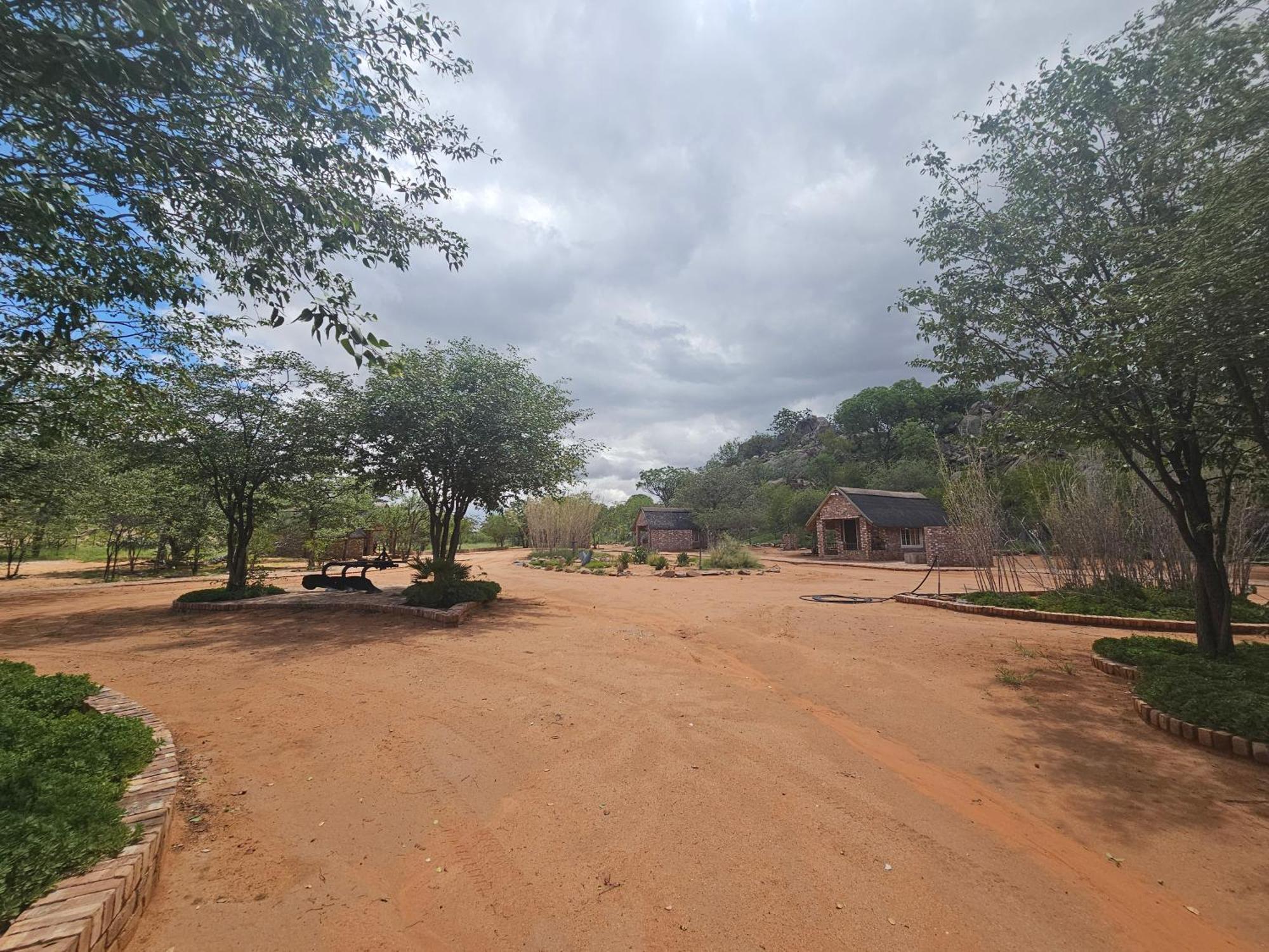 Kaoko Bush Lodge Kamanjab Экстерьер фото