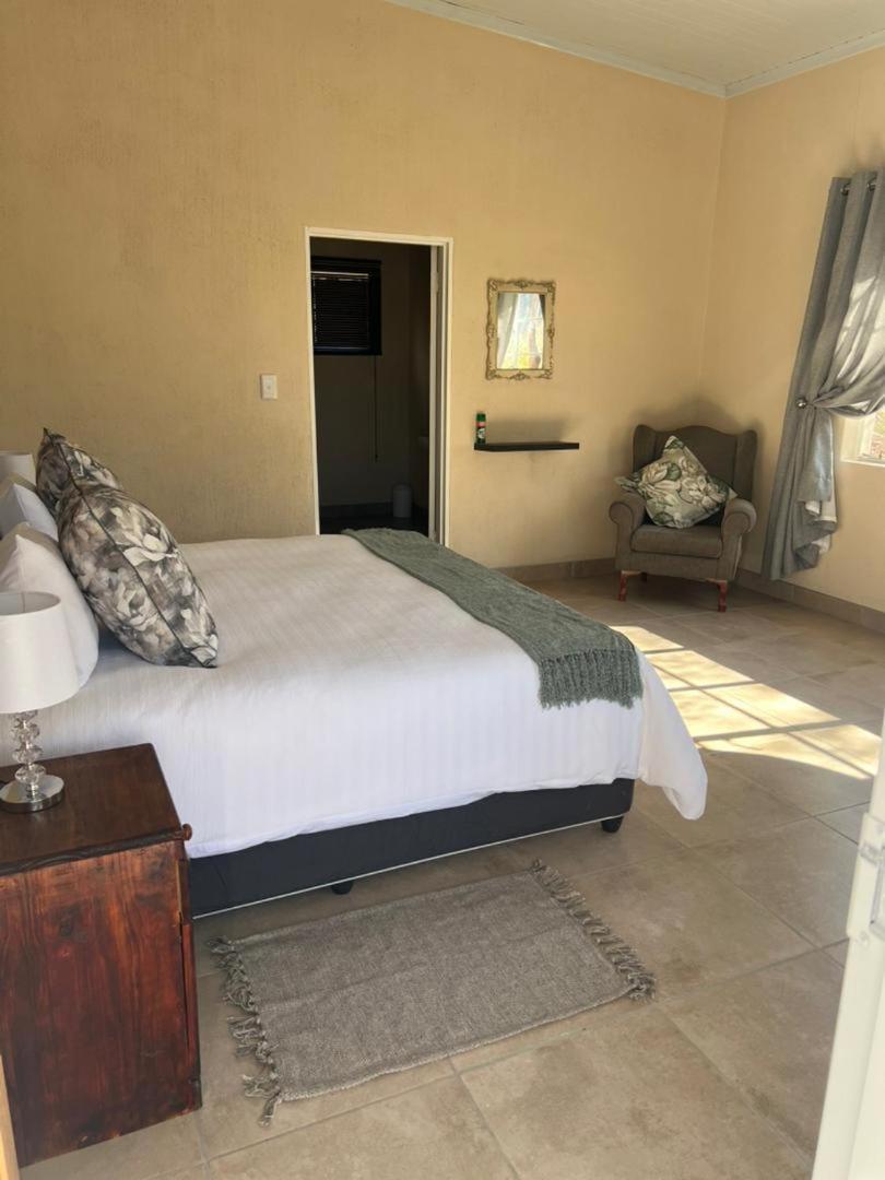 Kaoko Bush Lodge Kamanjab Экстерьер фото
